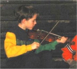 A young fiddler