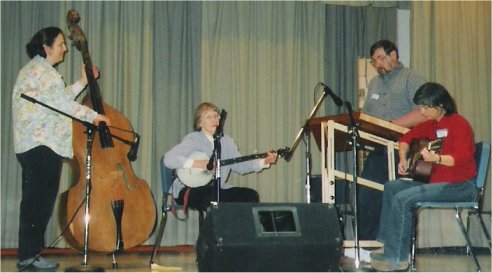 Susan Brown, bass; Jackie Horvath, banjo; Jeff Fedan, hammered dulcimer; Judy Hudnall, guitar