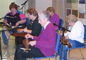 Dulcimer Dames