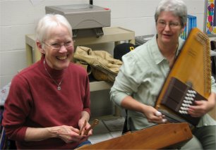 Autoharp workshop workshop conducted by Jan Woodward