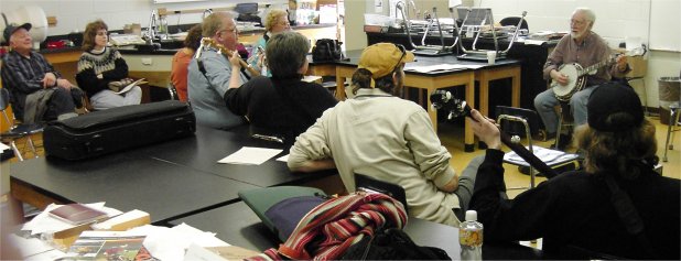 Bluegrass banjo workshop conducted by Vince Bartlebaugh