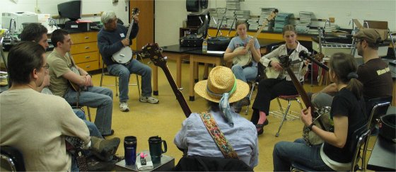 Banjo - clawhammer beginner: Greta Van Doren