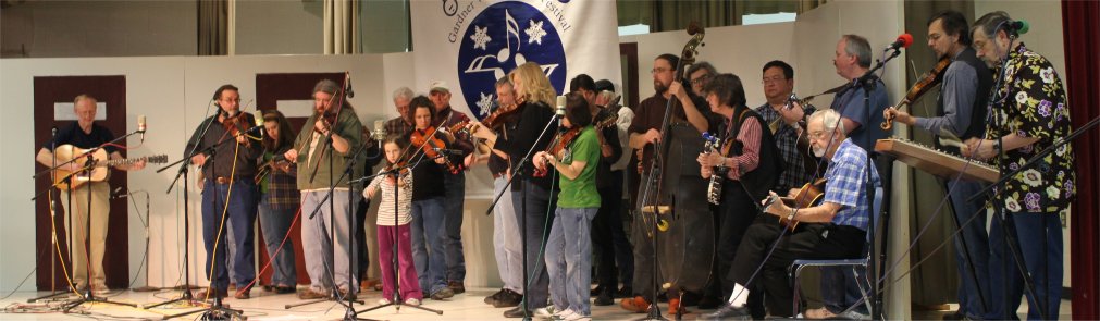 On-Stage Jam Finale - most of the wonderful musicians at the GWMF